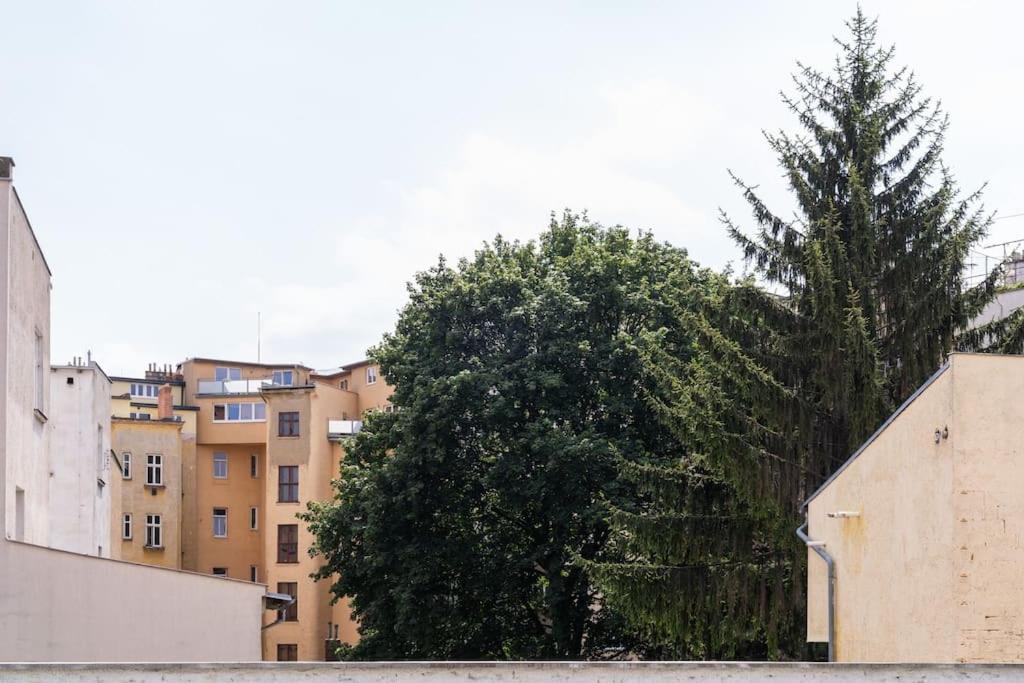 Parkside Harmony Apartment - ブルノ エクステリア 写真
