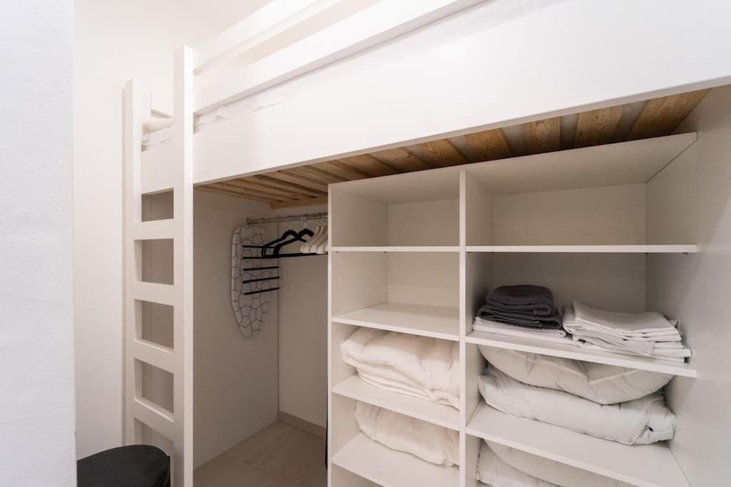 Parkside Harmony Apartment - ブルノ エクステリア 写真