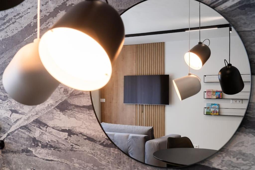 Parkside Harmony Apartment - ブルノ エクステリア 写真